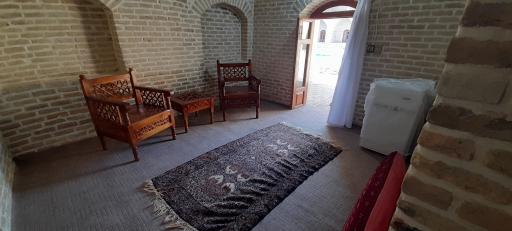 عکس رباط طبسی