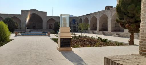 عکس رباط طبسی