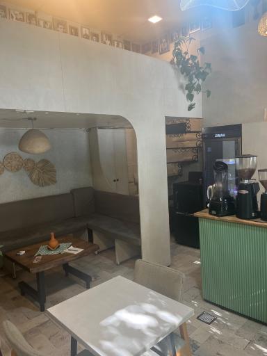 کافه باروت 