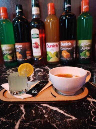 عکس کافه جغد