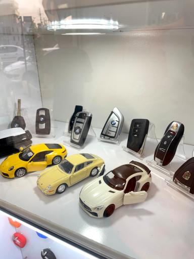 عکس کلید مارکت آزمون