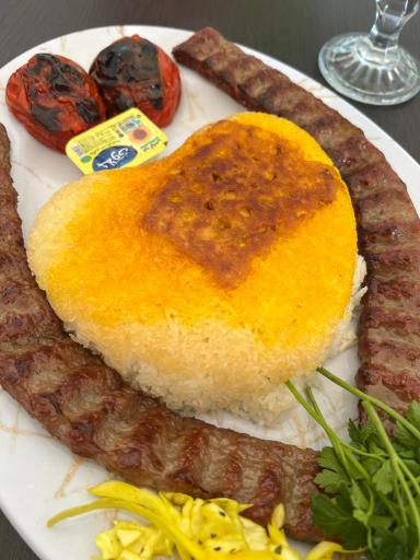 عکس چلوکبابی هفت خوان