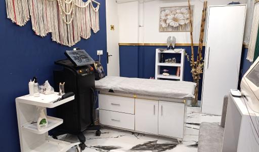 عکس کلینیک زیبایی هشت 8