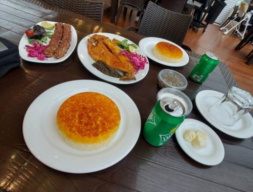 عکس رستوران رستمی