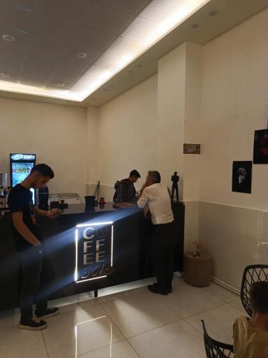 عکس کافه ۳۰۱