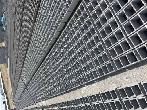 عکس تولیدی مصنوعات سیمانی و مصالح ساختمانی برزگر