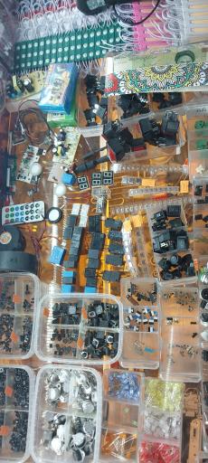 عکس الکترونیک برتر