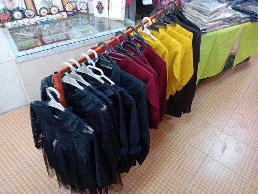 عکس فروشگاه محصولات فرهنگی نورالحسین