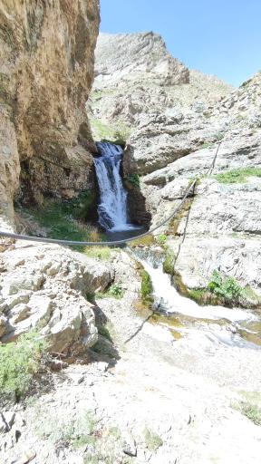 عکس آبشار چهارم سنج