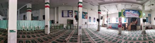 عکس مصلی نماز جمعه