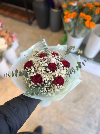 عکس گل فروشی لی لی چالوس