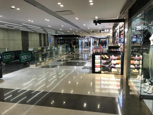 عکس کورش مال