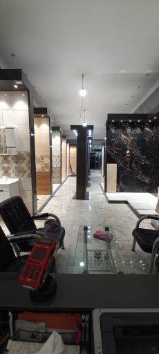 عکس فروشگاه کاشی و سرامیک حسابی میبدی