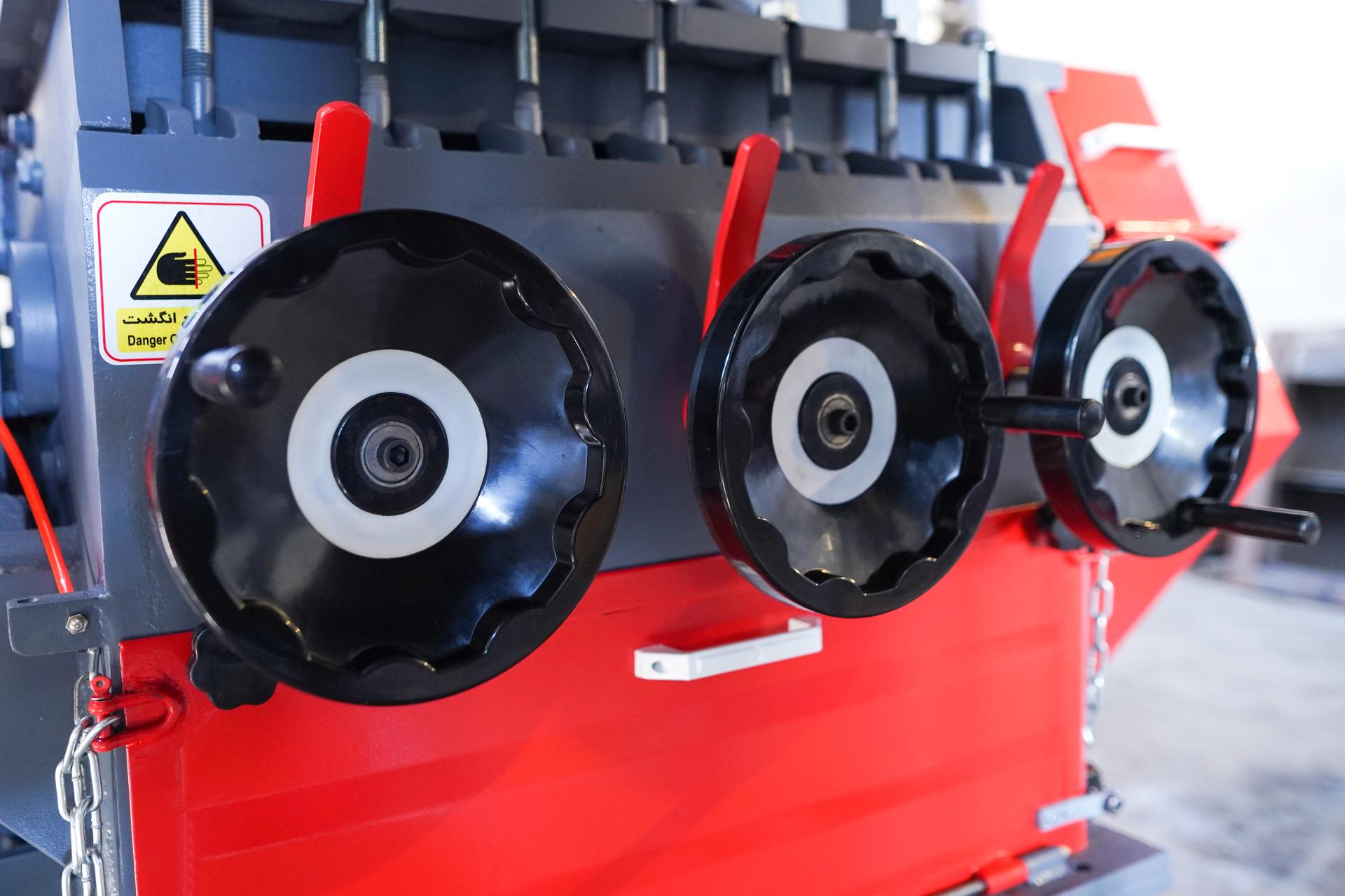 عکس ماشین سازی ذوالفقاری 