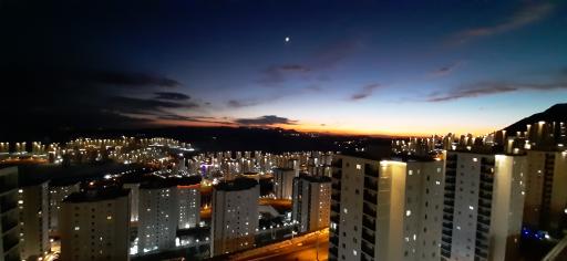 عکس مجتمع اهورا بلوک 1 B 78