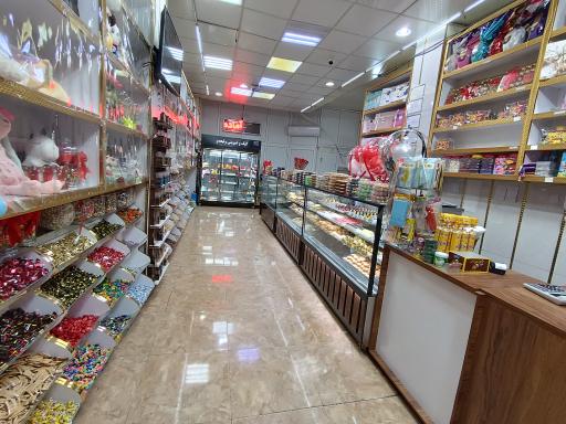 عکس شیرینی ولیعصر