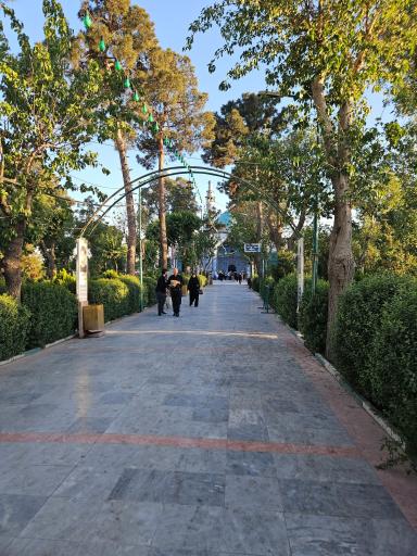 عکس درب ورودی حرم‌ مطهر حضرت امامزاده ابوالحسن علیه السلام