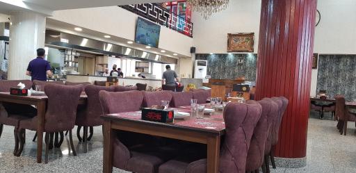 عکس چلو کبابی باختر