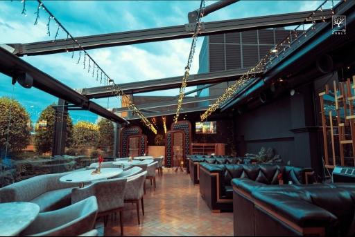 عکس روف گاردن رستوران روبل