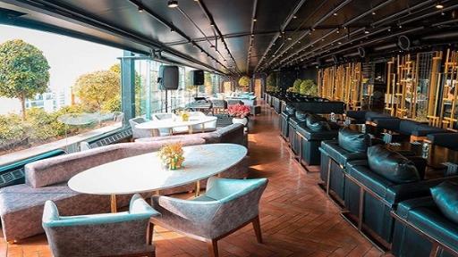 عکس روف گاردن رستوران روبل