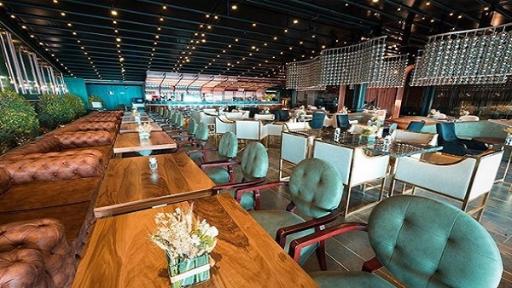 عکس روف گاردن رستوران روبل