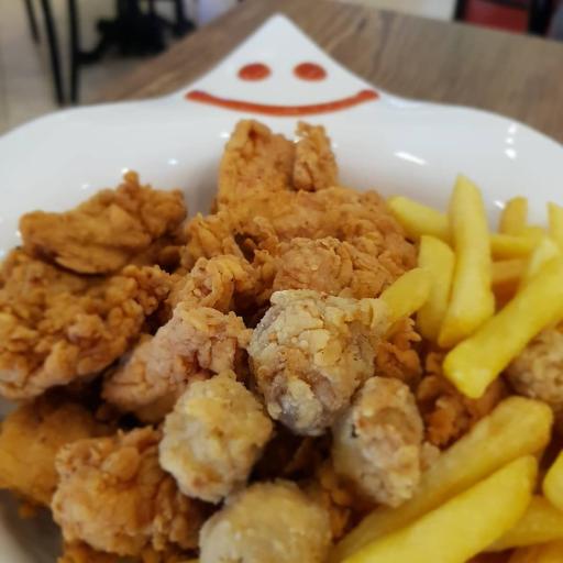 عکس پیتزا خونه شعبه فکوری