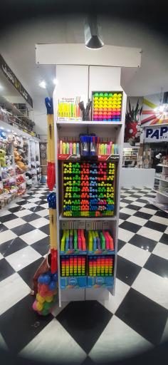 عکس کتاب و نوشت افزار پیروزی (شعبه 1)