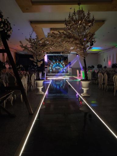 عکس تالار گلریزان