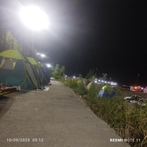 عکس کمپ ساحلی