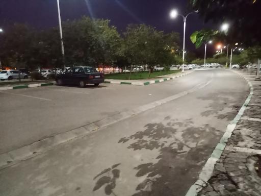 عکس پارکینگ جنوبی کوهسنگی