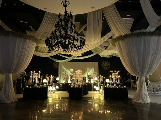 عکس باغ عمارت ژاکلین