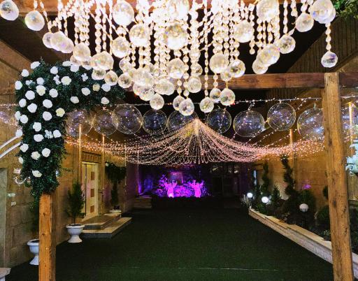 عکس تالار گلریزان