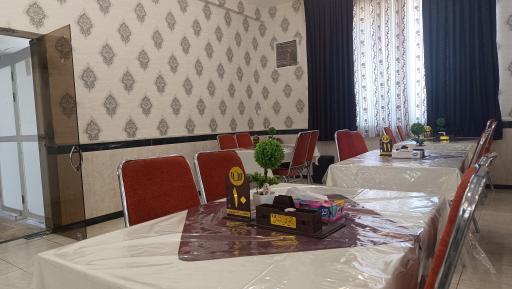 عکس رستوران و تالار یکسان سازی لاله