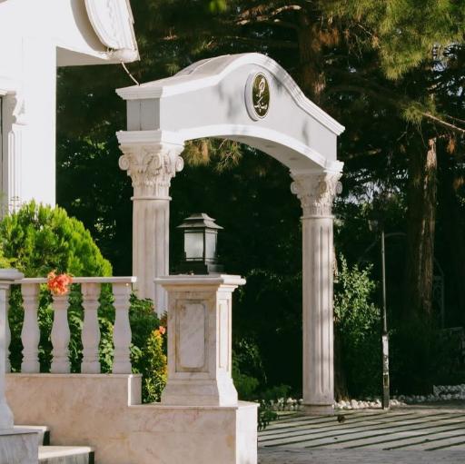 عکس عمارت پونک