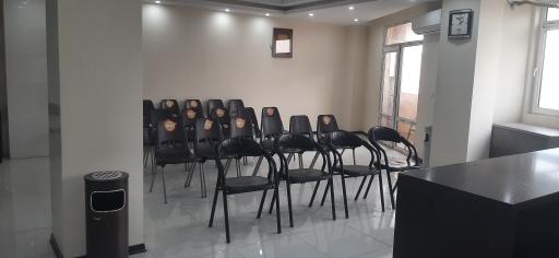 عکس مرکز معاینه چشم گواهینامه و مشمولان نظام وظیفه فردیس