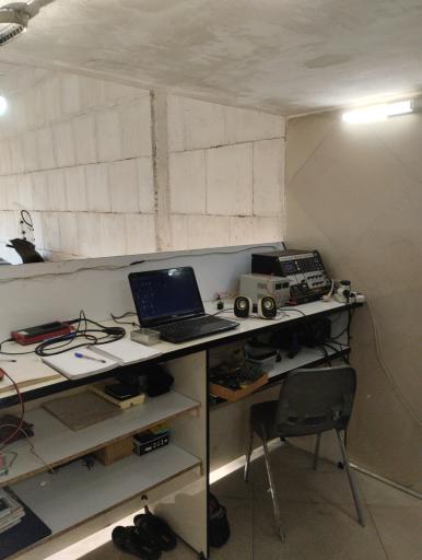 عکس خدمات برق و تنظیم موتور رویال