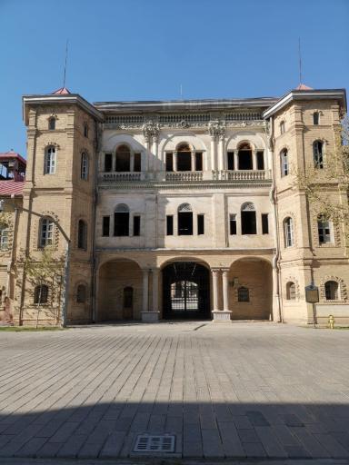 عکس عمارت قزاقخانه