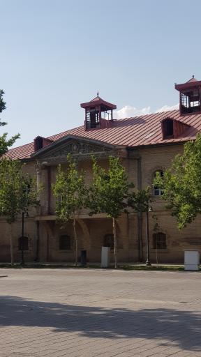 عکس عمارت قزاقخانه