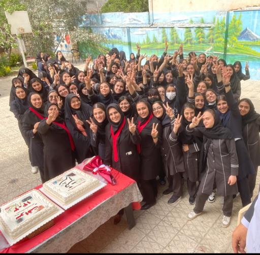 عکس دبیرستان دخترانه شرافت