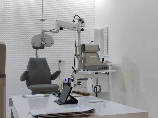 عکس عینک دید برتر