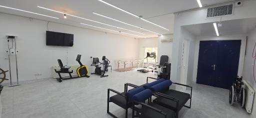 فیزیوتراپی مهران نساجی 