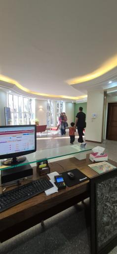 عکس دکتر فرشید آچاک (محمودیه)