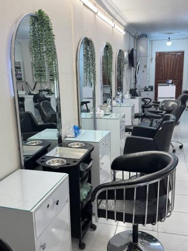عکس سالن زیبایی گل سرخ