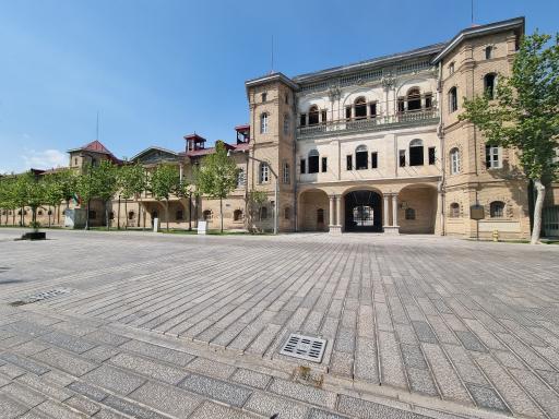 عکس عمارت قزاقخانه