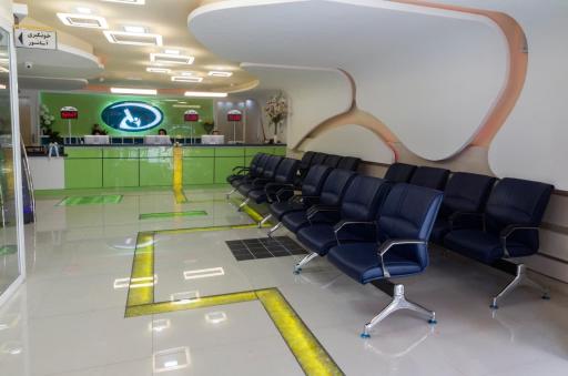 عکس آزمایشگاه دکتر صالحی