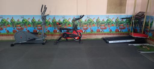 عکس آکادمی ورزشی توان یابان پویا