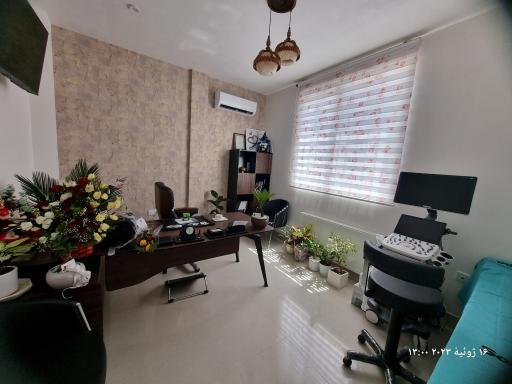 عکس متخصص قلب و عروق دکتر فاطمه حاجی زاده