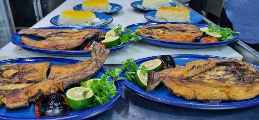 رستوران آبشار 