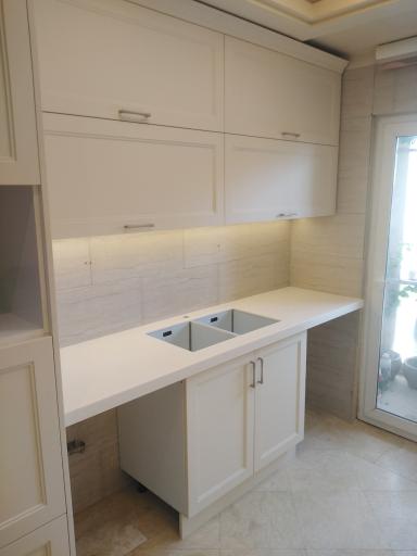 عکس گروه نماسازان ایرانیان(مجری سنگ کورین،کوارتز)