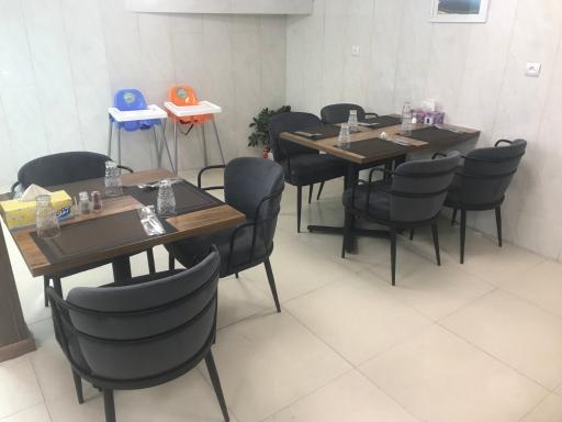 عکس رستوران پدیده شمس